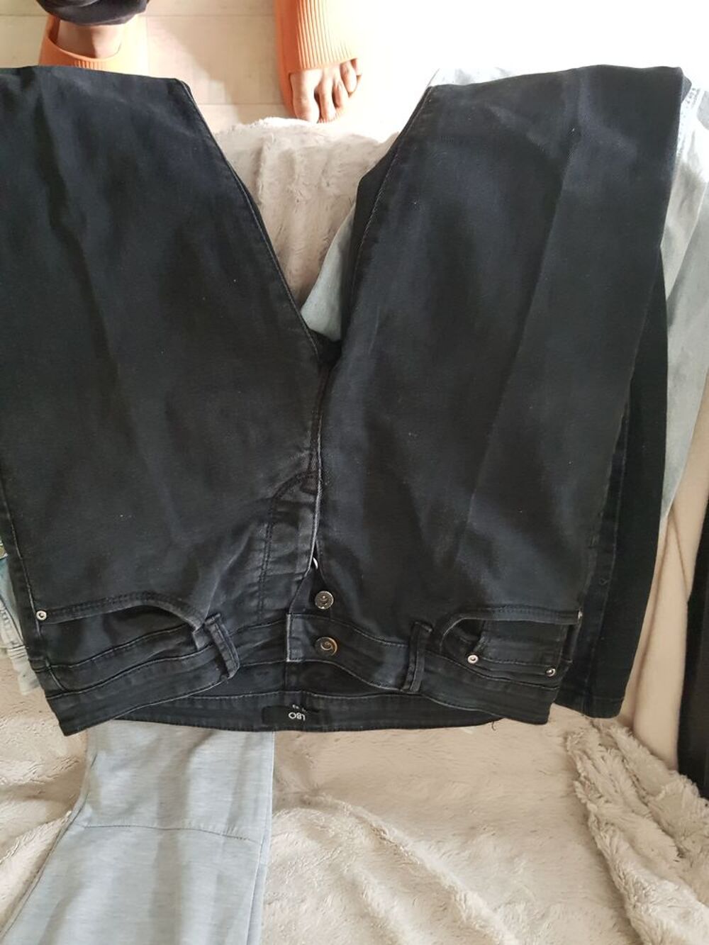 V&ecirc;tements homme d'occasion Vêtements