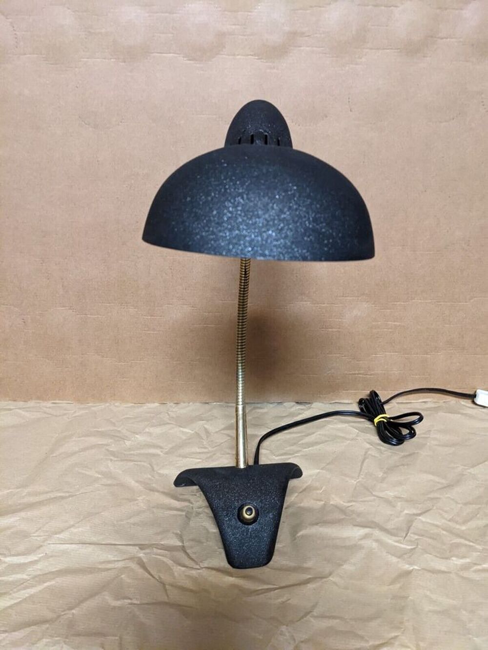 Lampe de bureau articul&eacute;e de Jean Boris Lacroix ann&eacute;es 50
Di Décoration