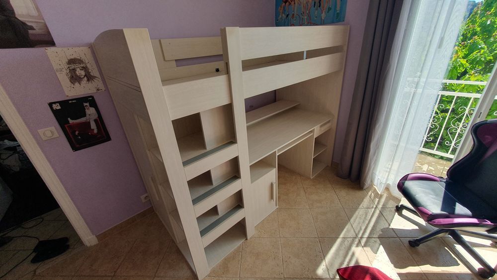 2 lits mezzanine / Bureau / Penderie Meubles
