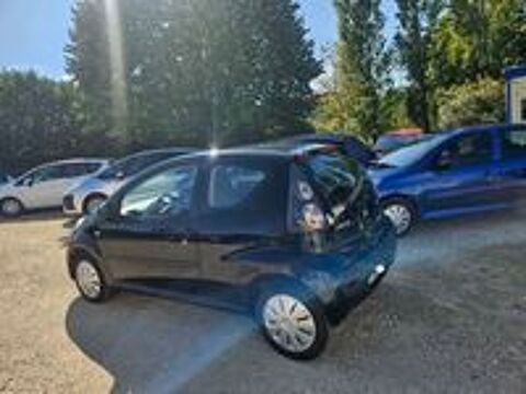 C1 1.0i 2006 occasion 89150 Saint-Val&eacute;rien