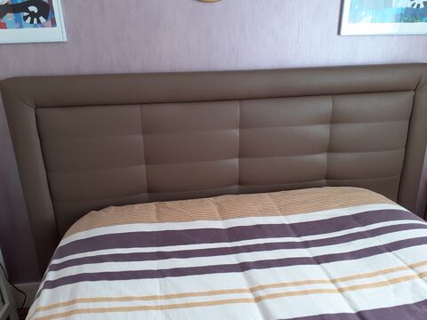 T�te de lit en simili-cuir marron chocolat, matelass�e 100 Chen�ve (21)