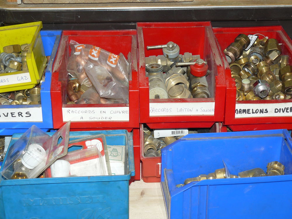 stock de raccords de plomberie Bricolage