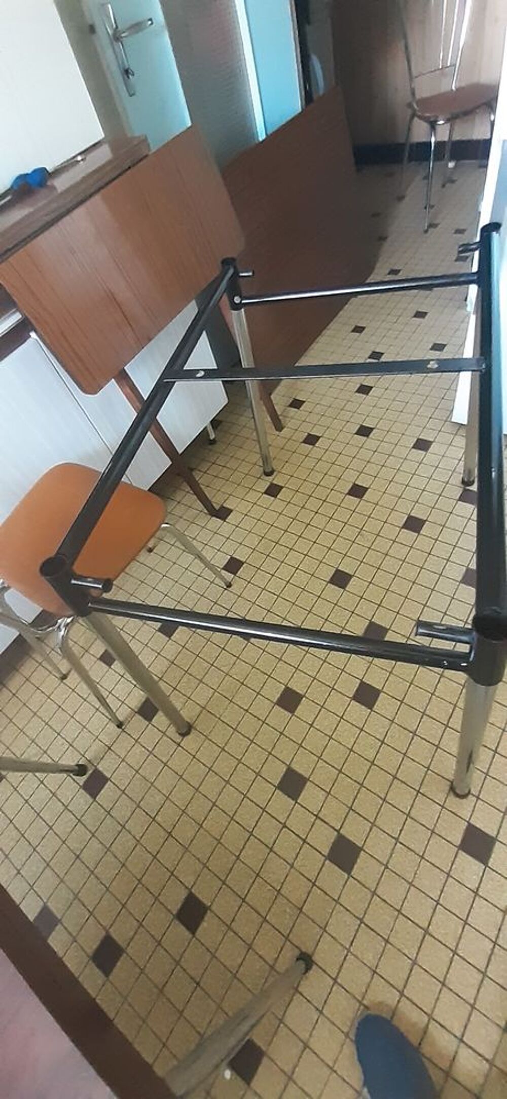 Table cuisine formica marron Meubles