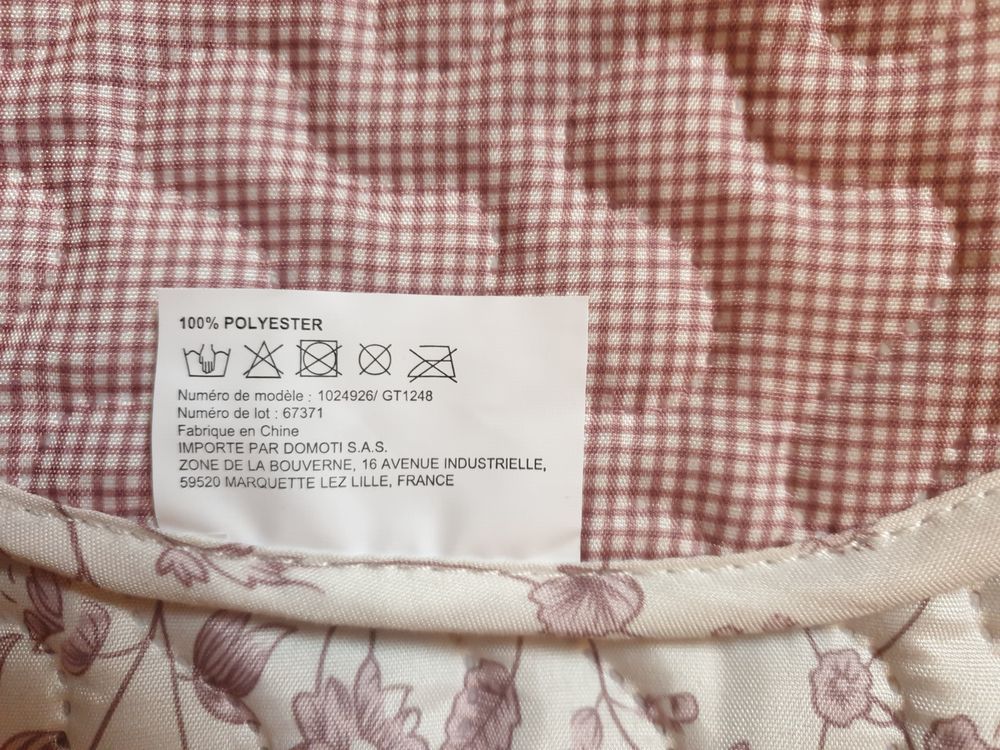 Plaid r&eacute;versible neuf Décoration