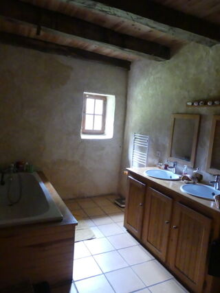  Propri�t�/ch�teau � vendre 11 pi�ces 375 m�