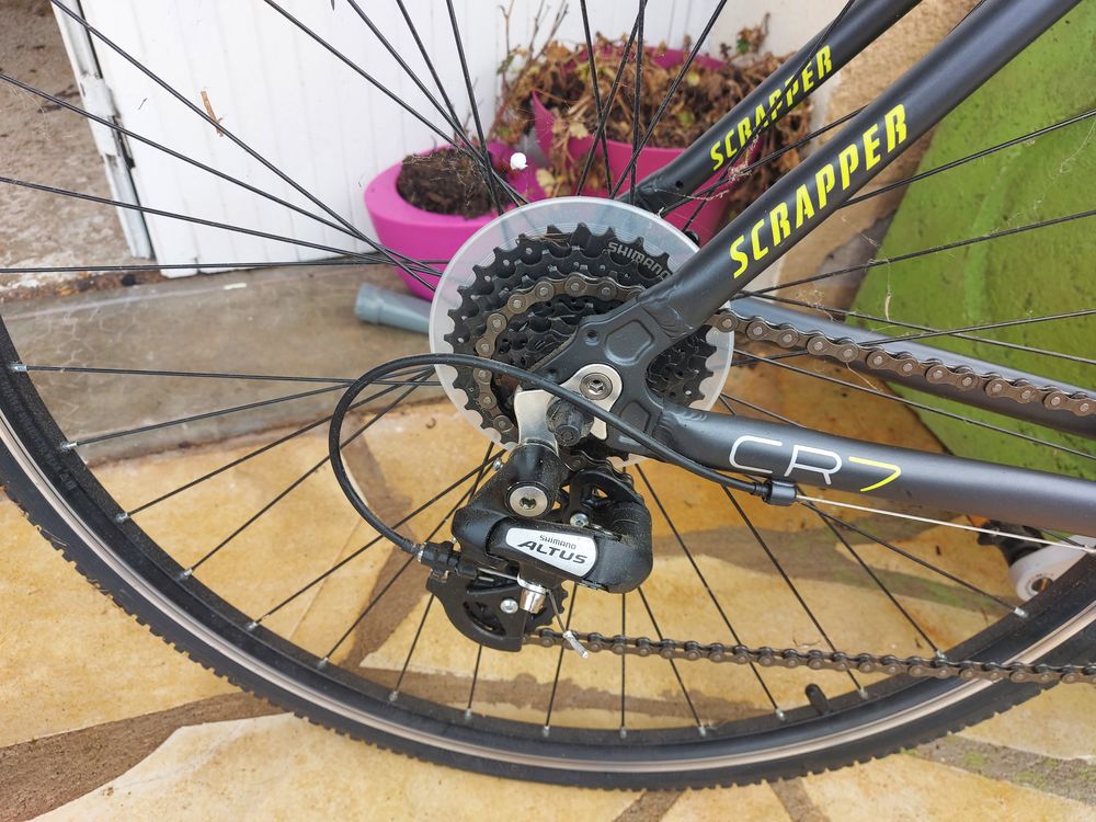 V&eacute;lo homme neuf jamais utilis&eacute; cause accident A saisir 150e Vélos