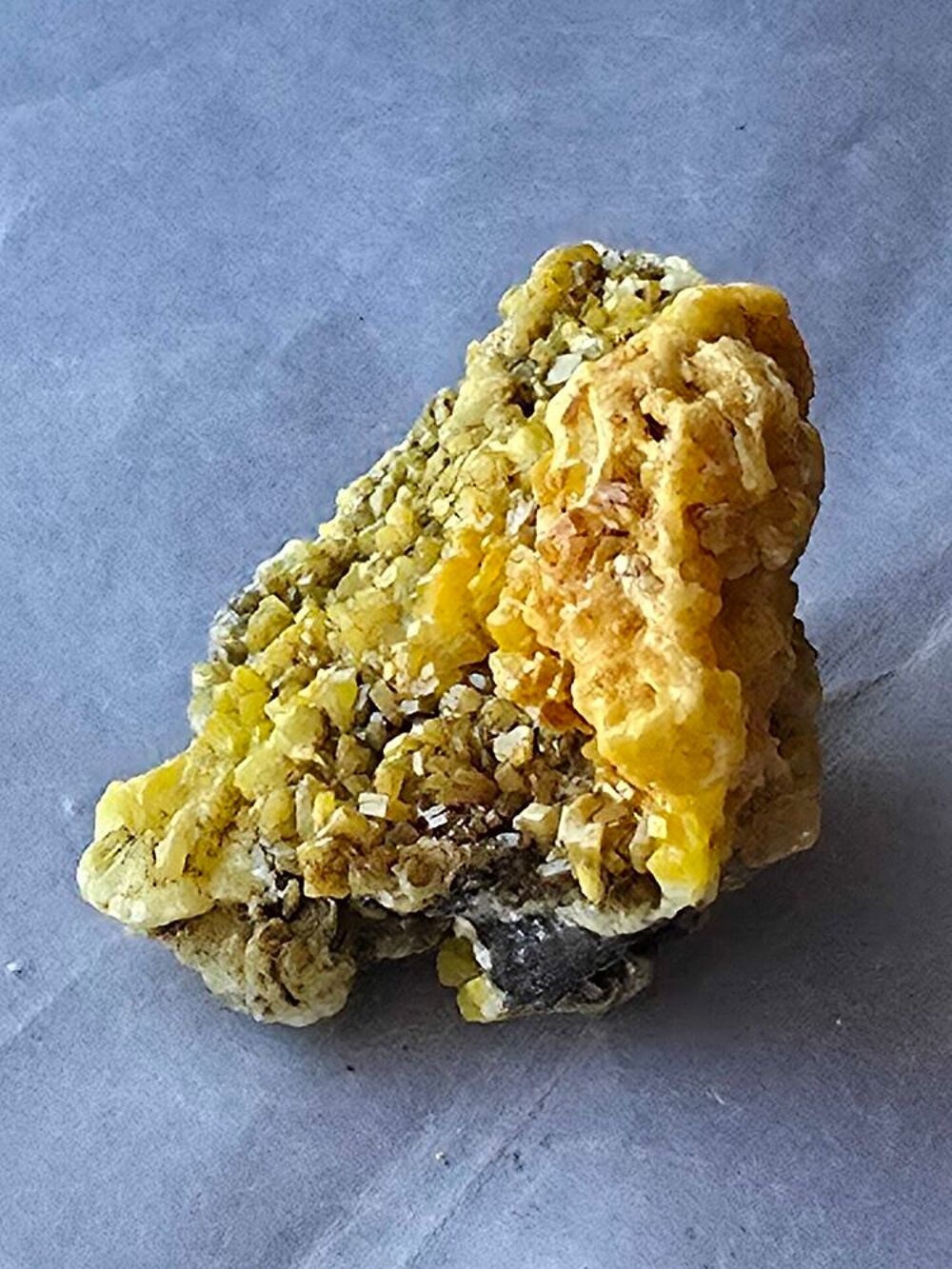 Min&eacute;ral Pyromorphite du Katanga RDC-Pi&egrave;ce de Collection 52g 