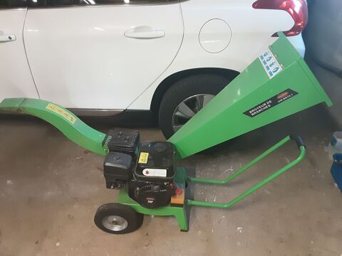 Broyeur 250 Nogent-l'Artaud (02)