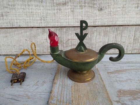 Lampe Religieuse Veilleuse de Sanctuaire Bronze Antique 70 Loches (37)