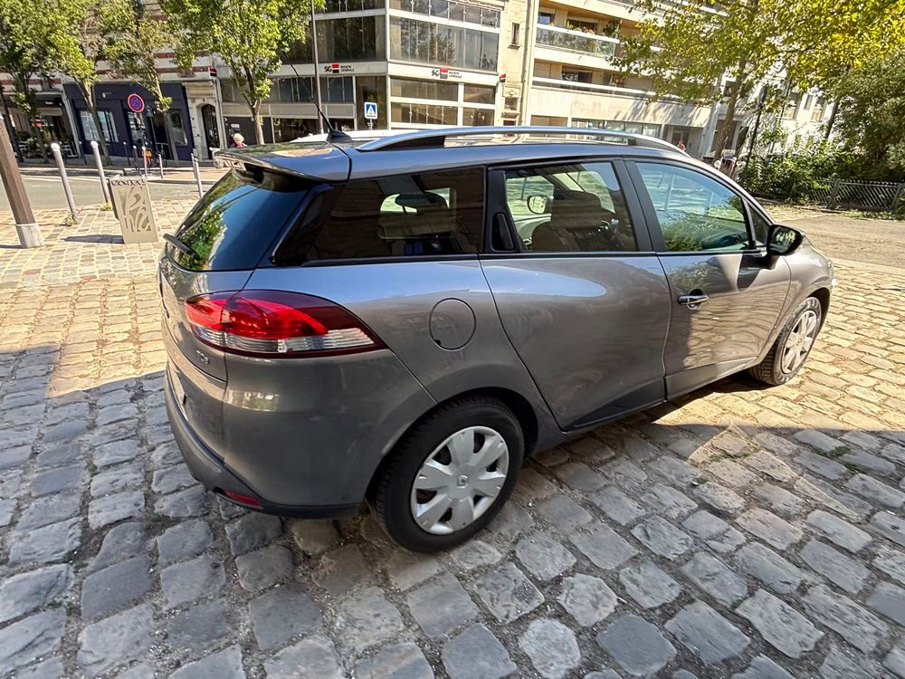 Clio IV Estate Clio Estate IV TCe 90 Energy eco2 Dynamique 2013 occasion 75015 Paris