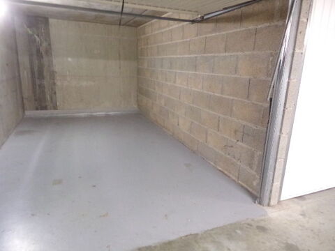  Parking / Garage  louer 13 m
