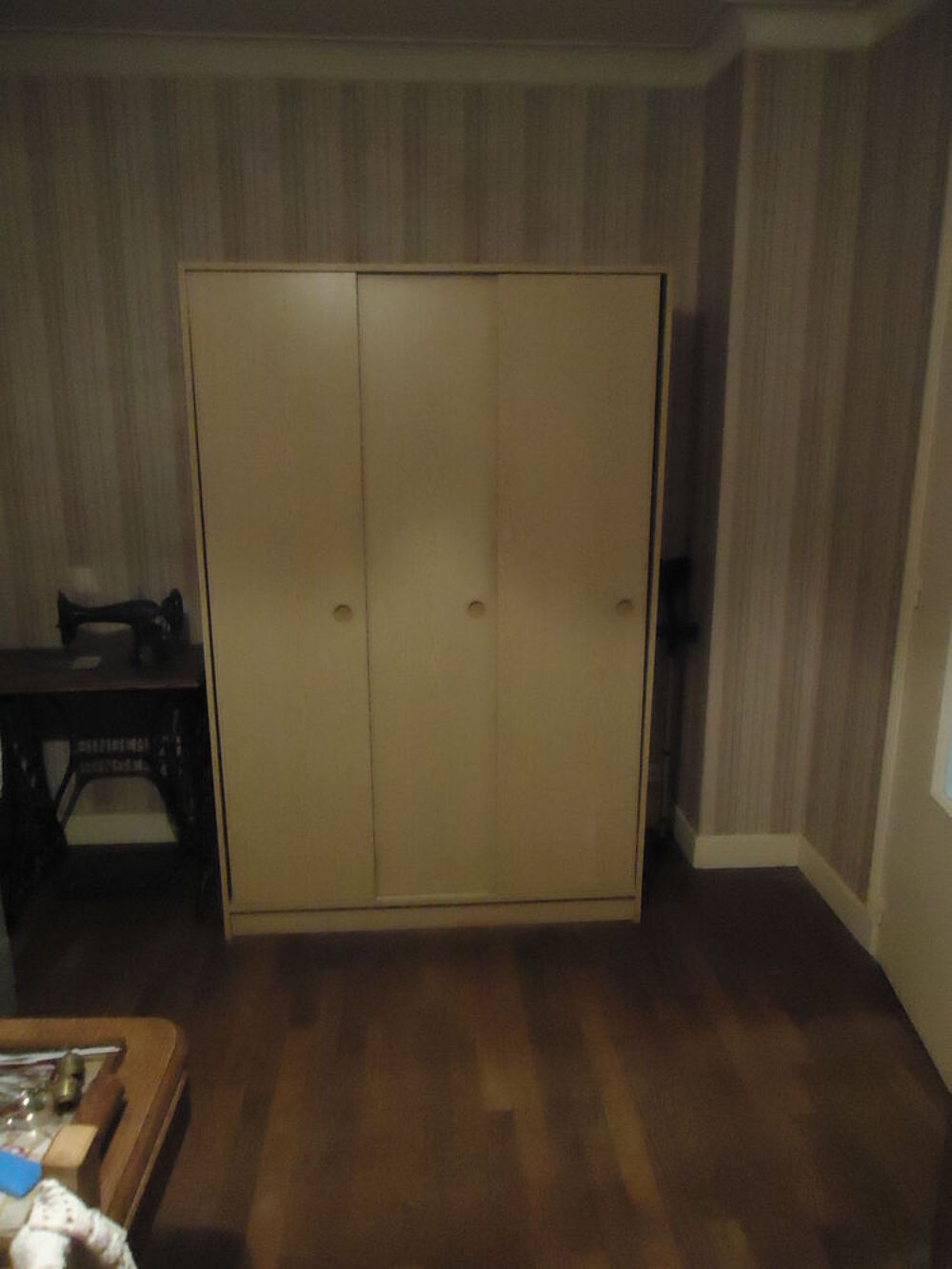 Achetez armoire penderie occasion, annonce vente à LavaveixlesMines