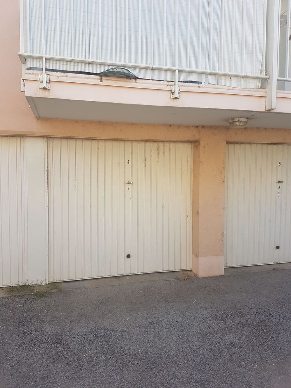 Location Parking/Garage parking/garage balaruc les bains Balaruc-les-bains