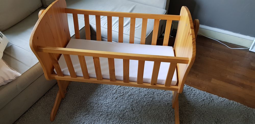 Berceau en bois massif Mobilier enfants