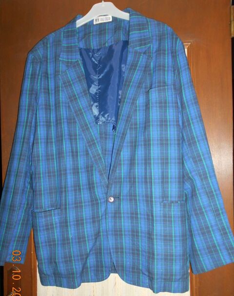 veste homme  carreaux fond bleu  TOGETHER  taille 2   4 Ervy-le-Chtel (10)