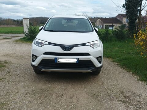 Toyota RAV 4 RAV4 Hybride 197ch 2WD Dynamic 2016 occasion Puy-l'Évêque 46700