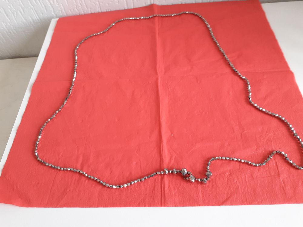 COLLIER SAUTOIR sans fermeture Bijoux et montres