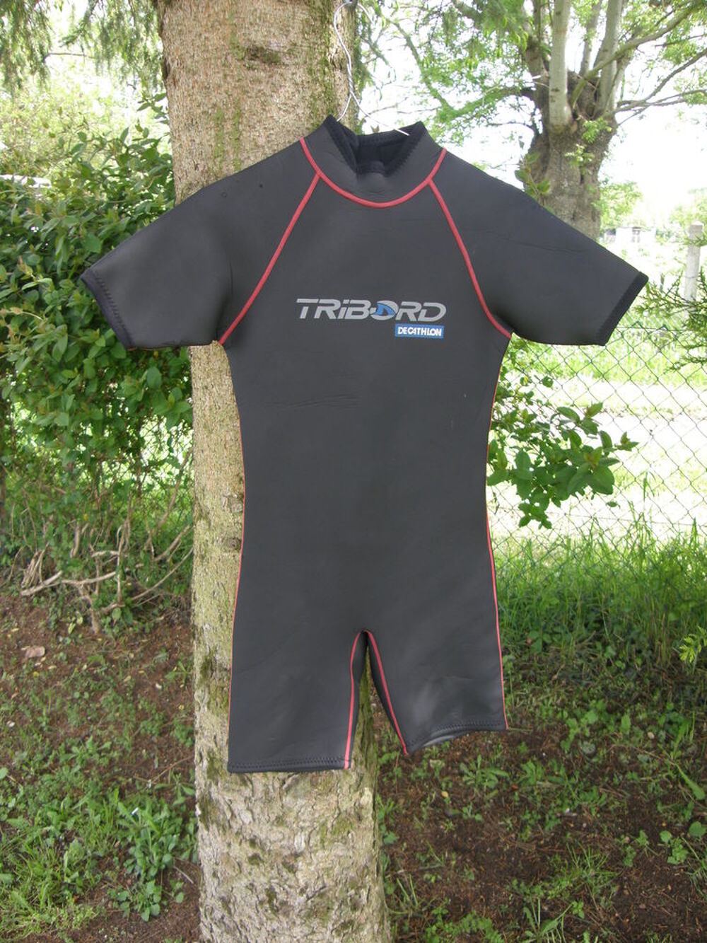 Combinaison n&eacute;opr&eacute;ne Sports
