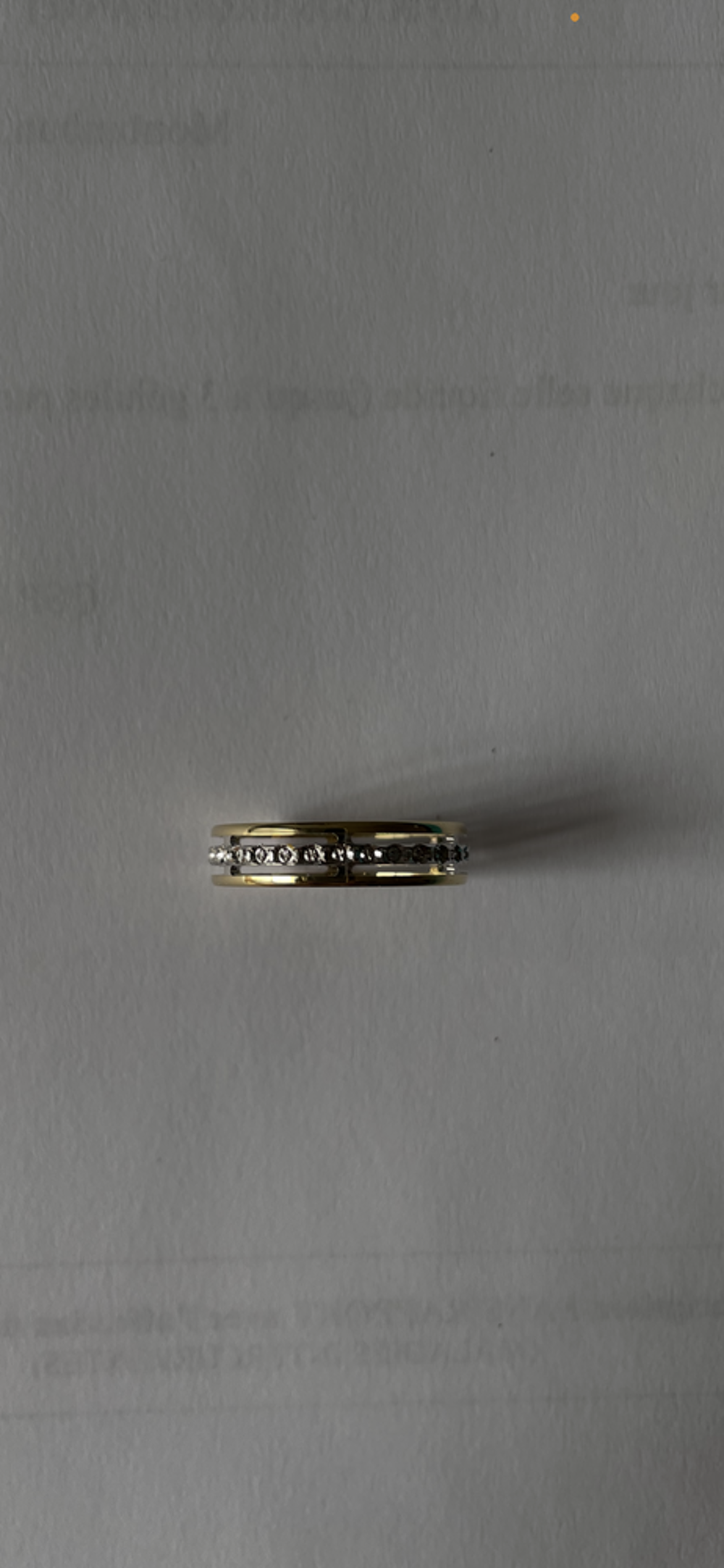 Alliance diamant&eacute;e 2 ors Bijoux et montres