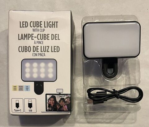 Lampe cub 15 Neuilly-sur-Seine (92)
