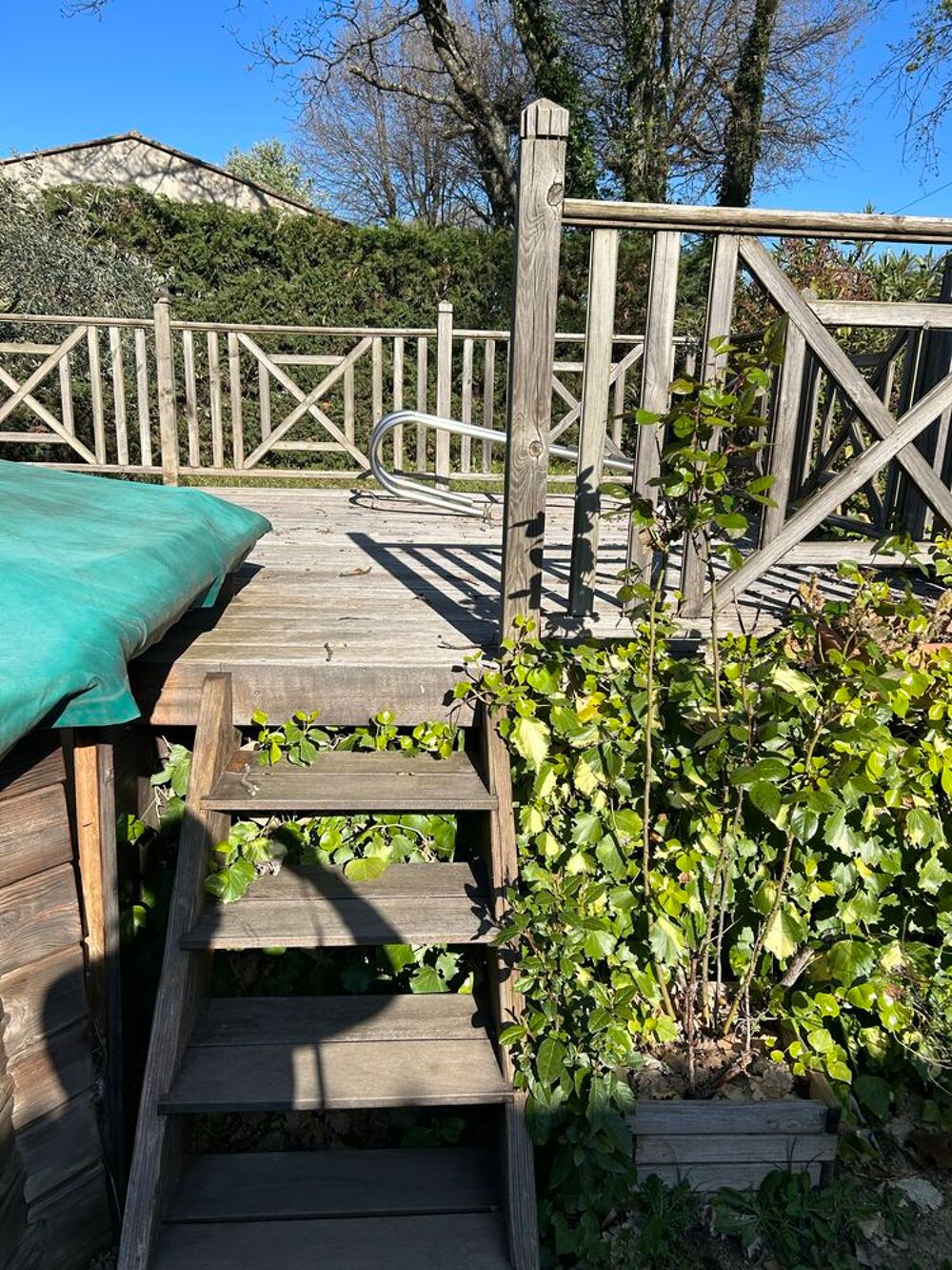 piscine en bois-hors sol avec terrasse Jardin