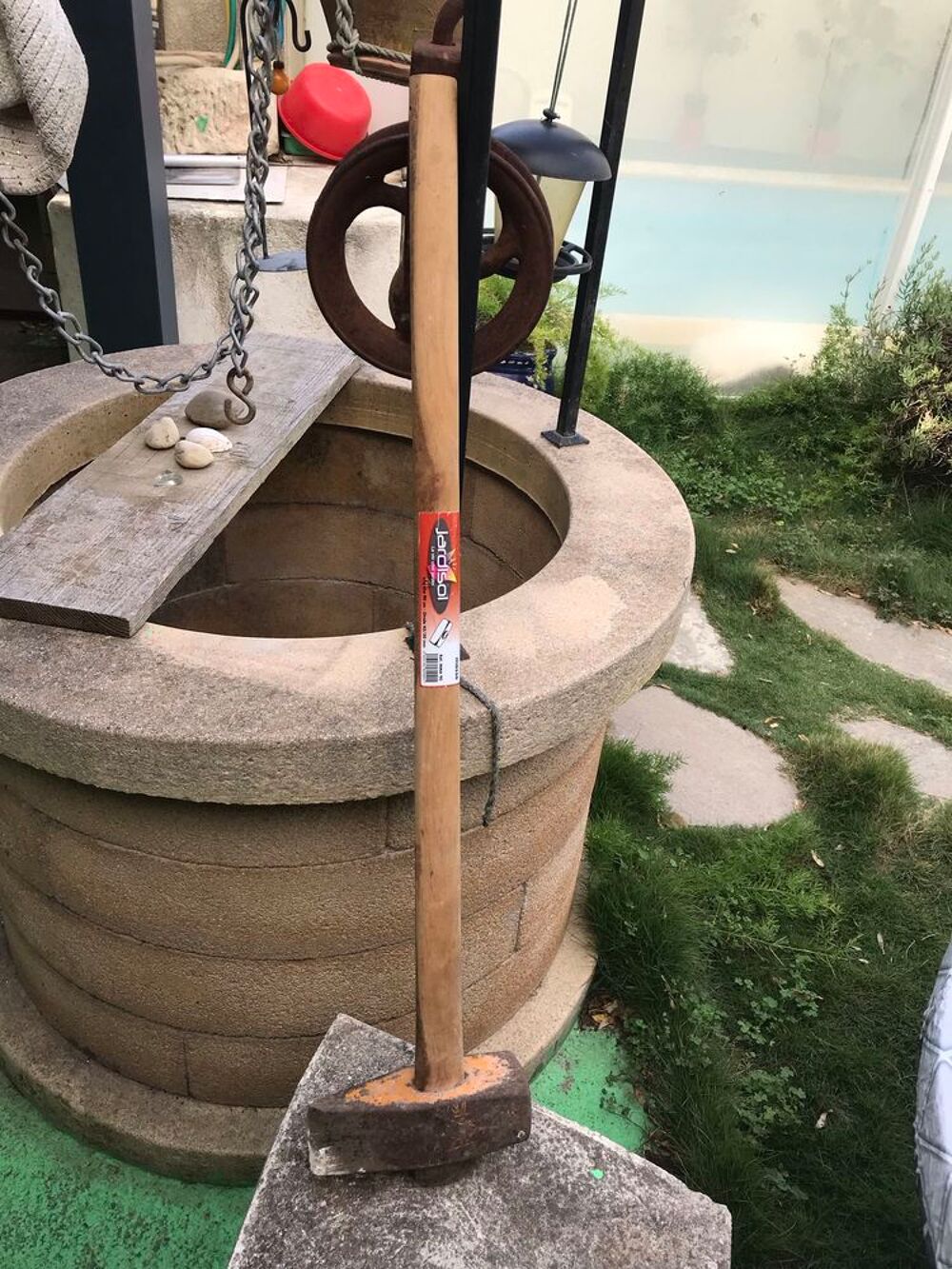 outil . masse 5Kg manche bois neuf . Bricolage