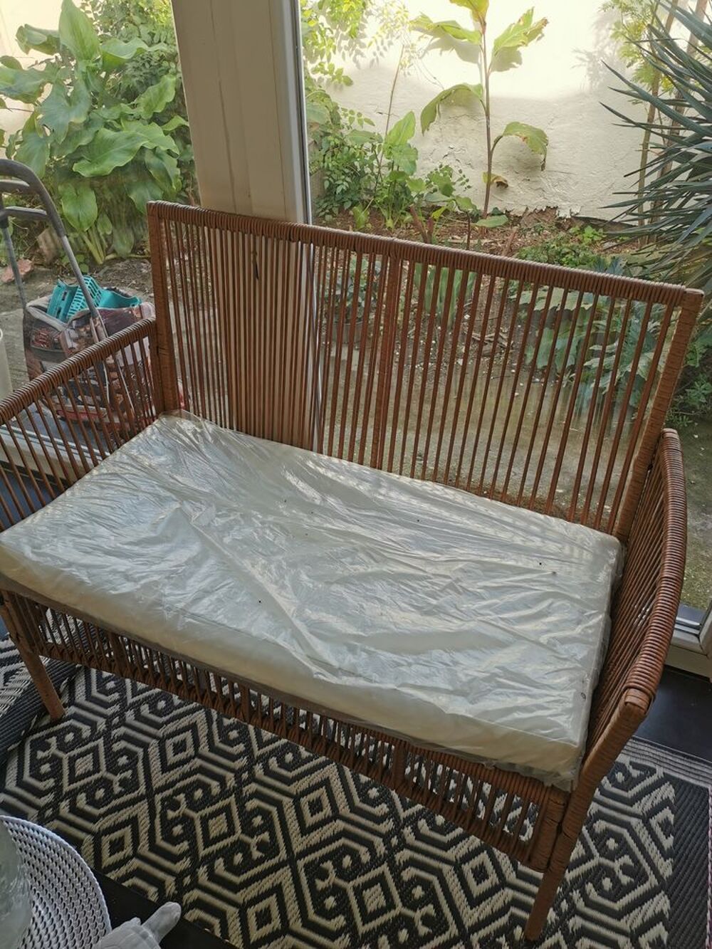 2Chaises et une banquette 120cmen faux rotin avec coussins Jardin