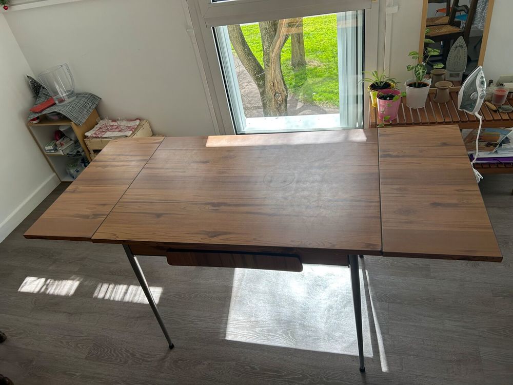 Table en bois Meubles