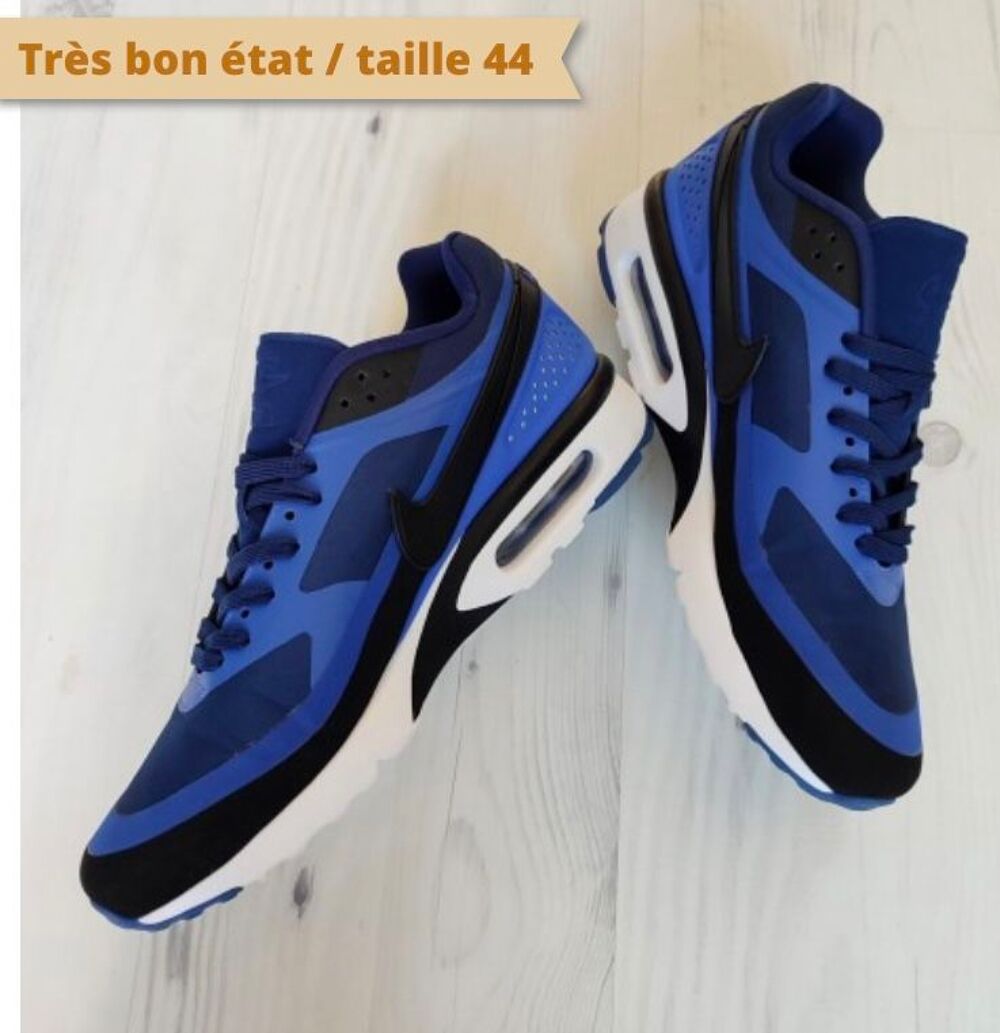 Nike air max Classic BW T44 Chaussures
