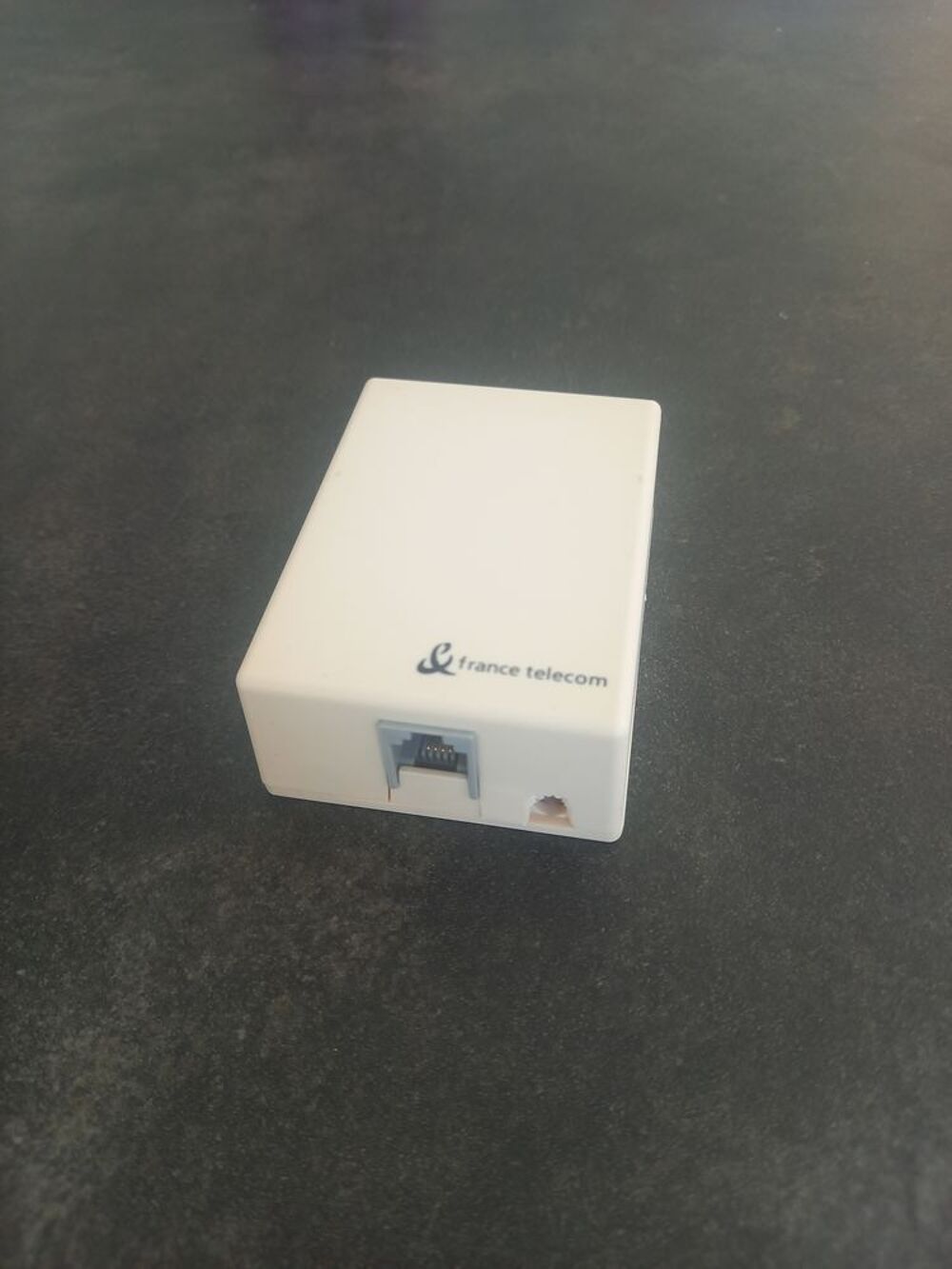Prise RJ11 t&eacute;l&eacute;phone ou autre Bricolage