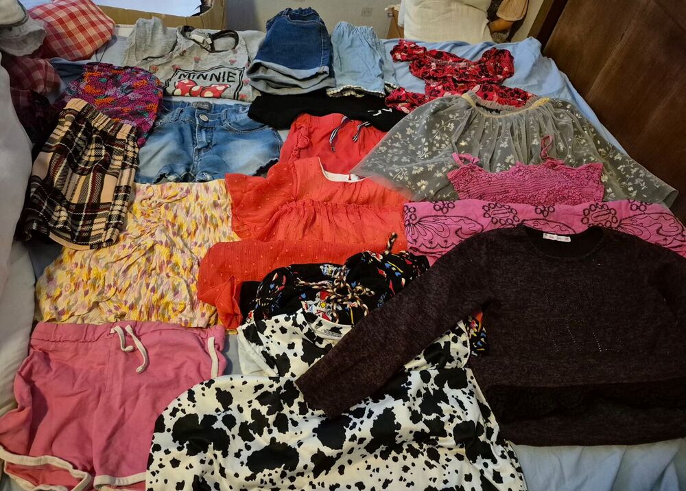 Gros lot de v&ecirc;tements fille 8 ans toutes saisons Vêtements enfants