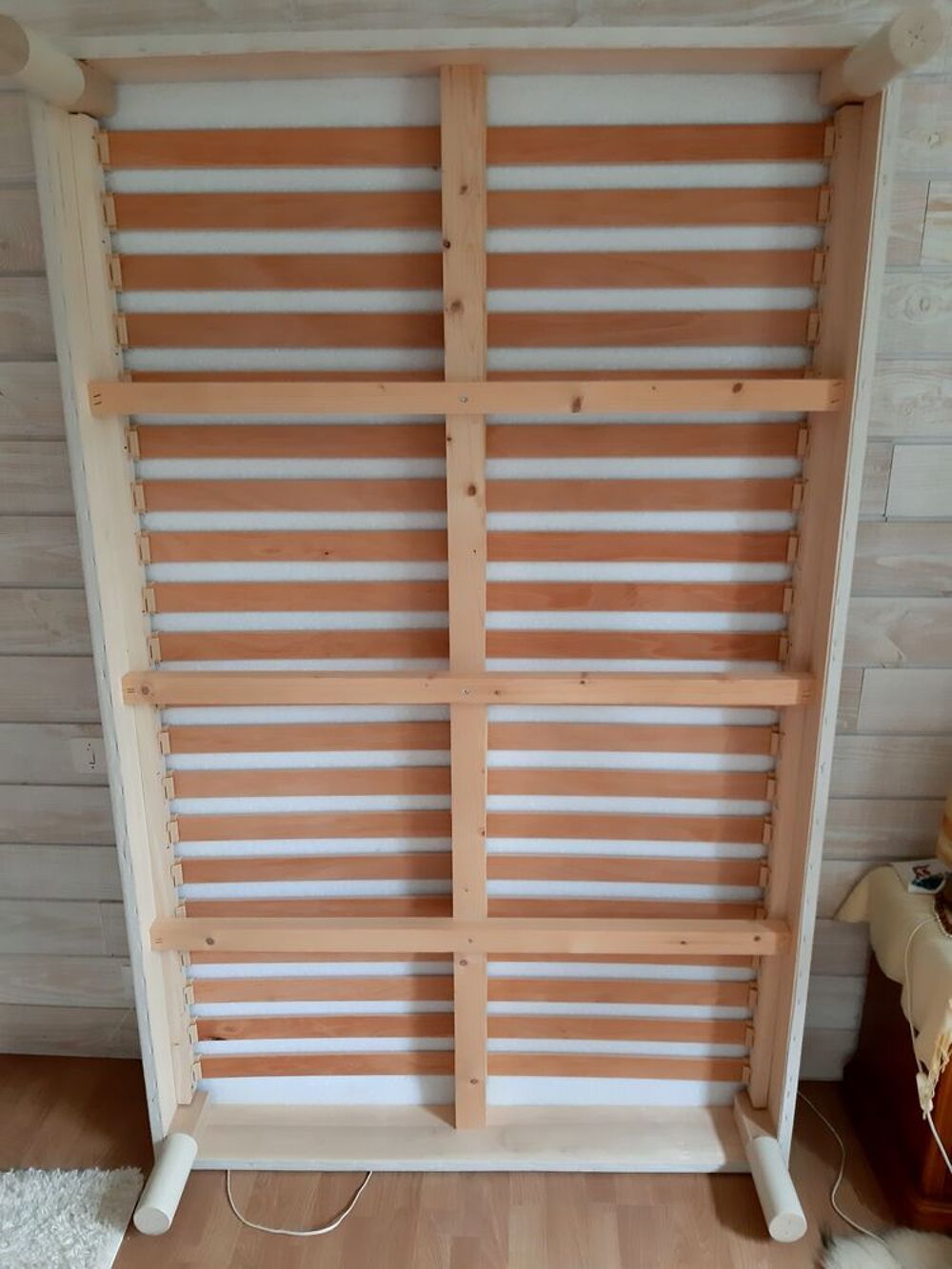 Sommier et/ou matelas. Meubles