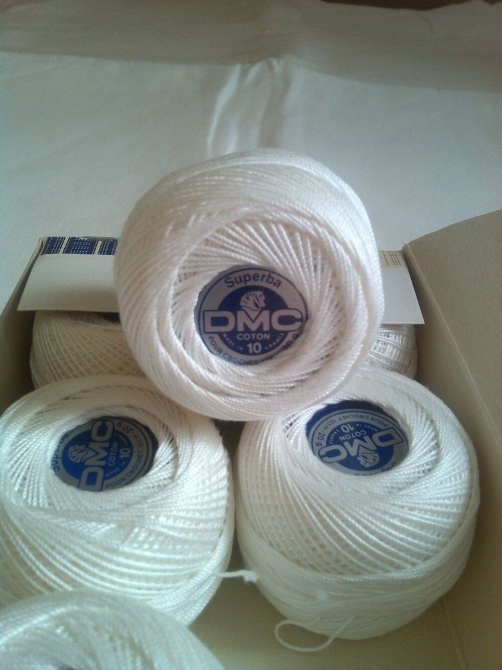 Pelotes de coton DMC "Superba" sp&eacute;cial crochet, N&deg;10 / Blanc Sports
