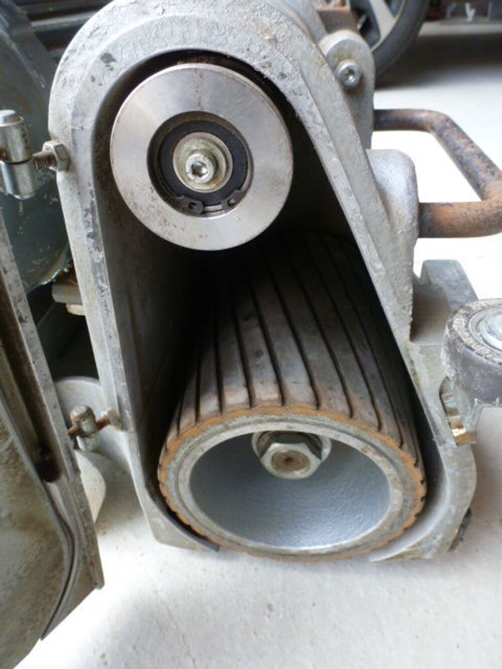 PONCEUSE &agrave; PARQUET PRO Bricolage