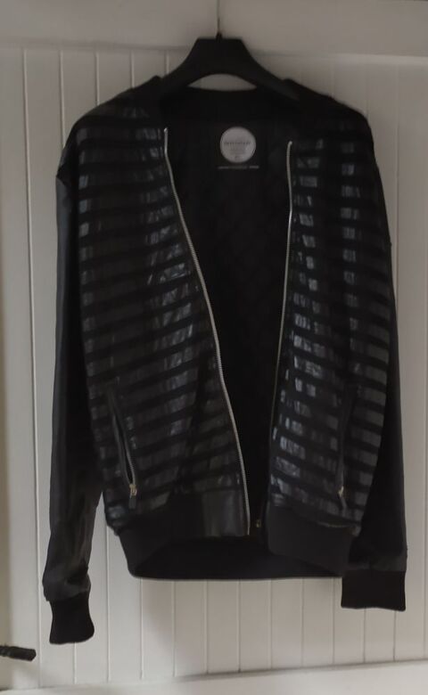 blouson noir , manche simili cuir 25 Lamorlaye (60)