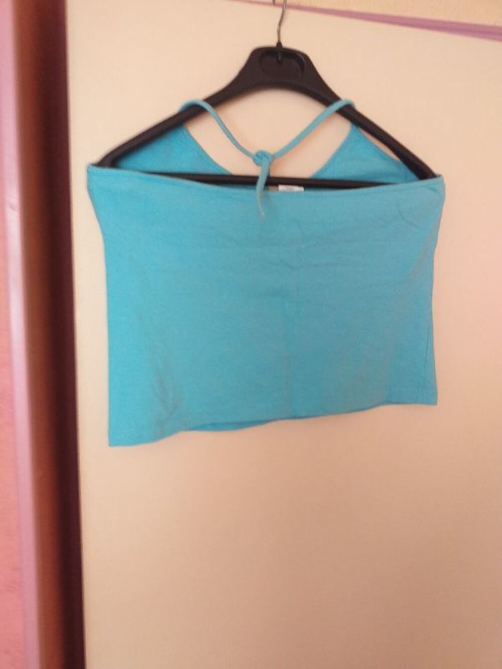 top court femme taille 42/44 Vtements