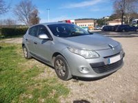 Annonce voiture Renault Mgane III 2990 