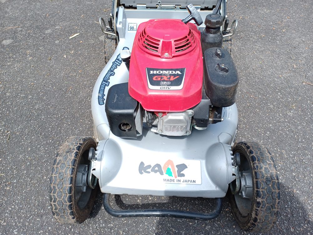 Tondeuse Honda pro Jardin