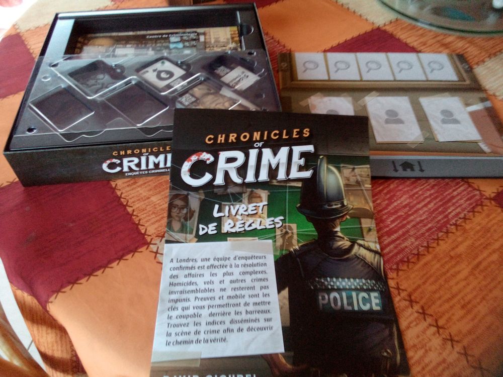 jeu coop&eacute;ratif d'enqu&ecirc;tes criminelles Jeux / jouets