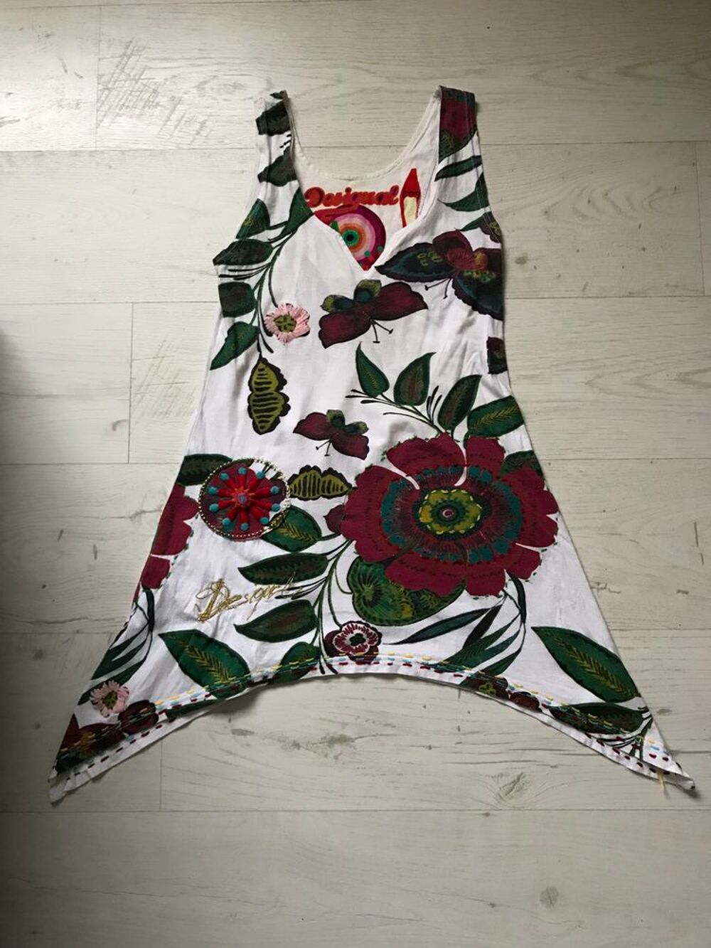 top tunique desigual Vêtements