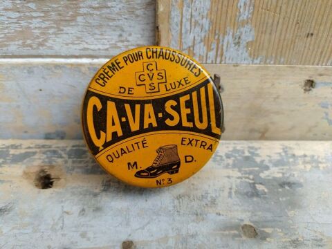 Ancienne Boite Publicitaire Cirage �a Va Seul N�3
Diam�tre 22 Loches (37)