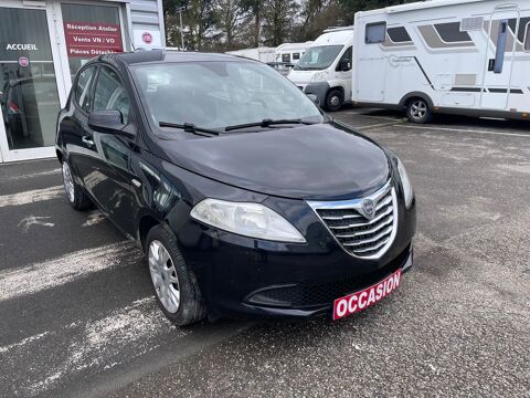 Lancia Ypsilon 1.2 8v 69 ch Stop&Start Black & Red 2011 occasion Lormont 33310