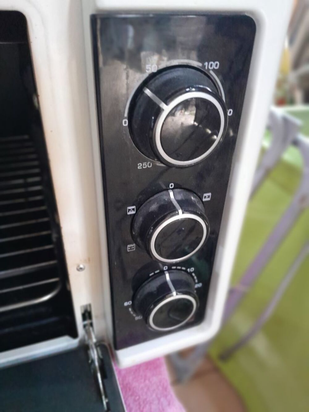Four &eacute;lectrique "BRANDT" Electroménager