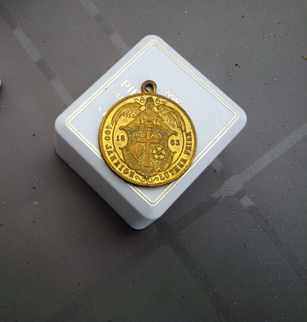 M&eacute;daille ancienne 