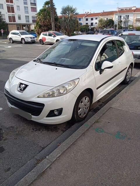 Peugeot 207 1.4 HDi 70ch Série 64