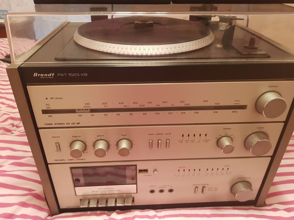 cha&icirc;ne hi-fi Brant CD et vinyles