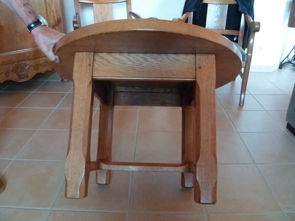 TABLE SALON Meubles