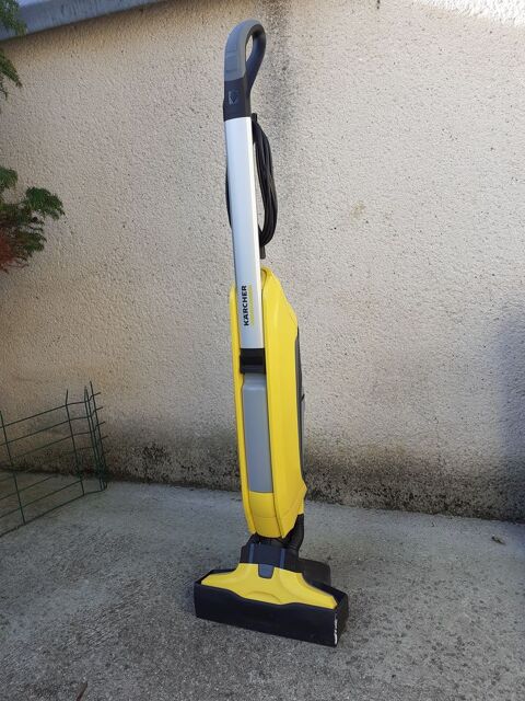 aspirateur nettoyeur sol Karcher 190 Buzançais (36)
