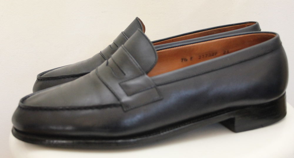 J.M WESTON Mocassins 180 cuir oc&eacute;an 
T. 7.5 E soit 41.5 Chaussures