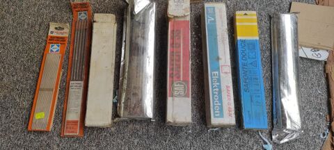 Lot de baguettes pour soudure � l'arc. 80 Saint-Max (54)